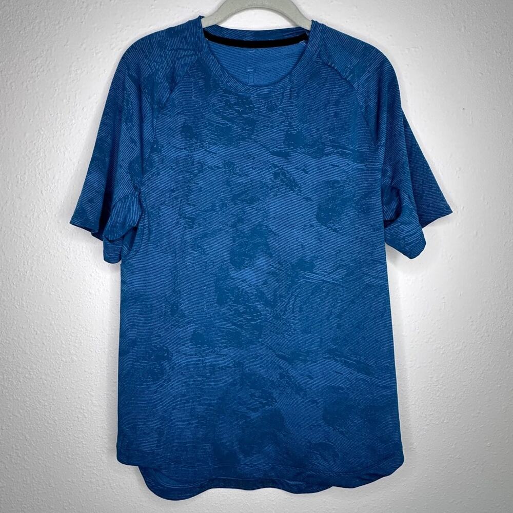 Lululemon Drysense Training Short-Sleeve Men's Shirt, Size: Medium